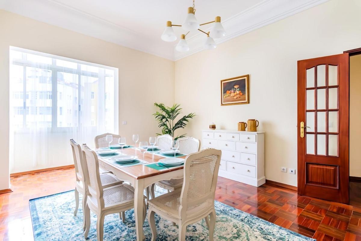 Marques De Pombal Classical Living Apartment *