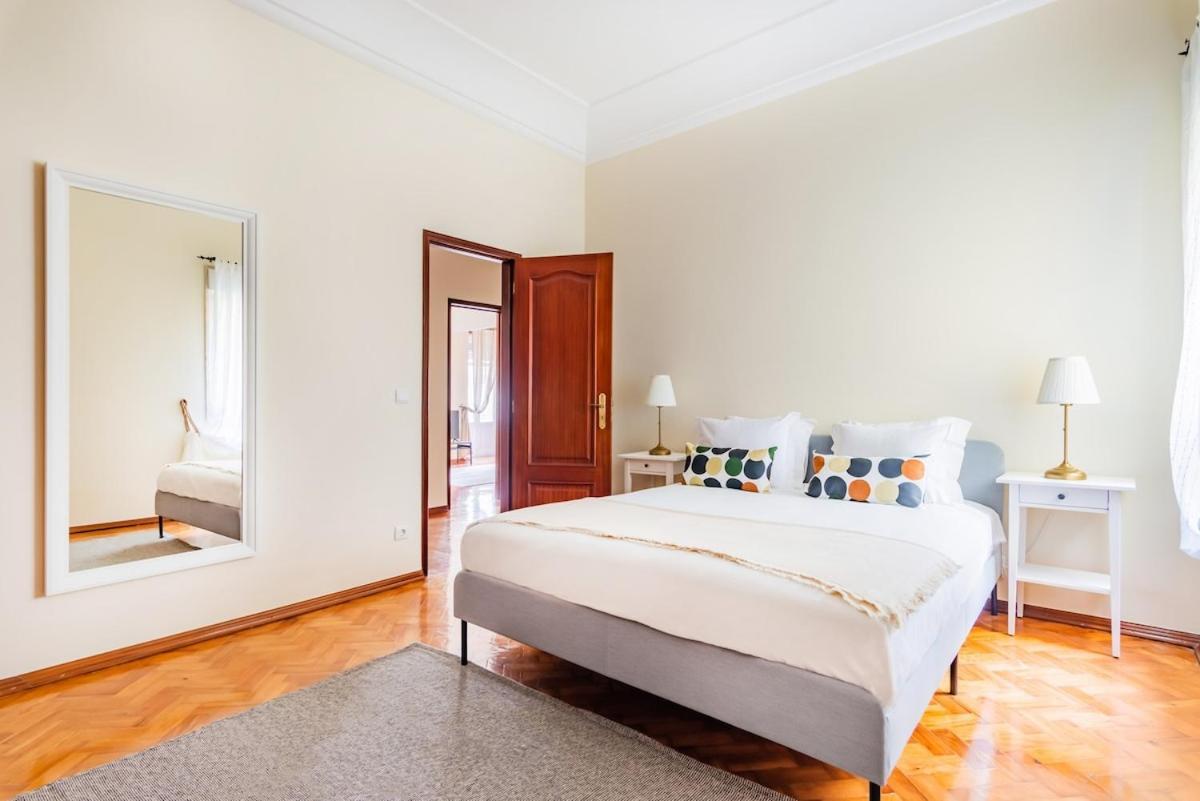 Marques De Pombal Classical Living